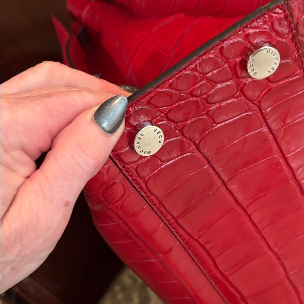Michael Kors Dillon Large Red Croc-Embossed Satchel - Picture 8 of 16